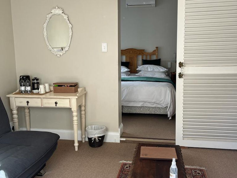 La Pension Guesthouse - Room 2 - Family Suite