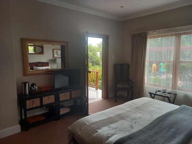 La Pension Guesthouse - Room 4 - Verandah Room